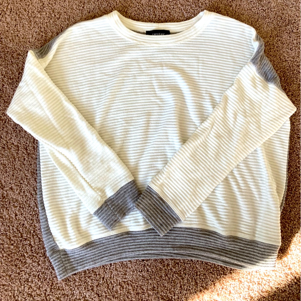 Karen Kane sweater